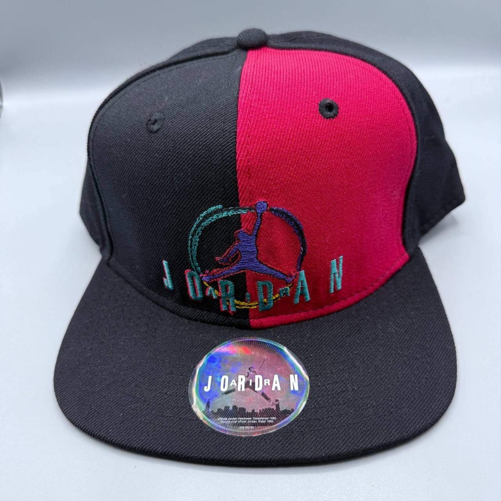 Air Jordan True Hat Men Black Red Embroidered Logo Jumpman Snap Back Cap